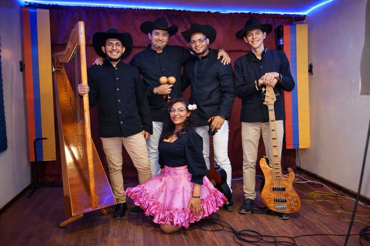 artistas llano en clave
